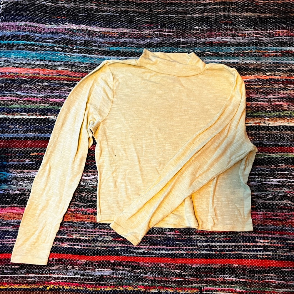 Neon yellow mock neck Size: XL